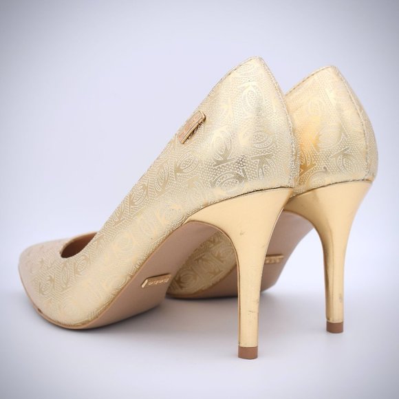 Bebe Saydee Logo Pumps Heels 7.5 Gold Vegan Pointy Toe Shoes Stiletto Classic - Picture 7 of 10